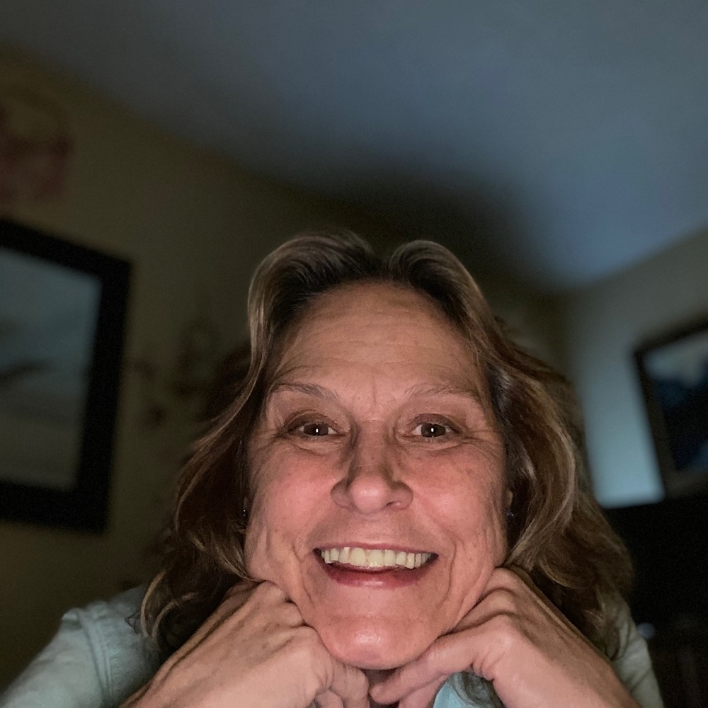 Meet your Posher, Lynette